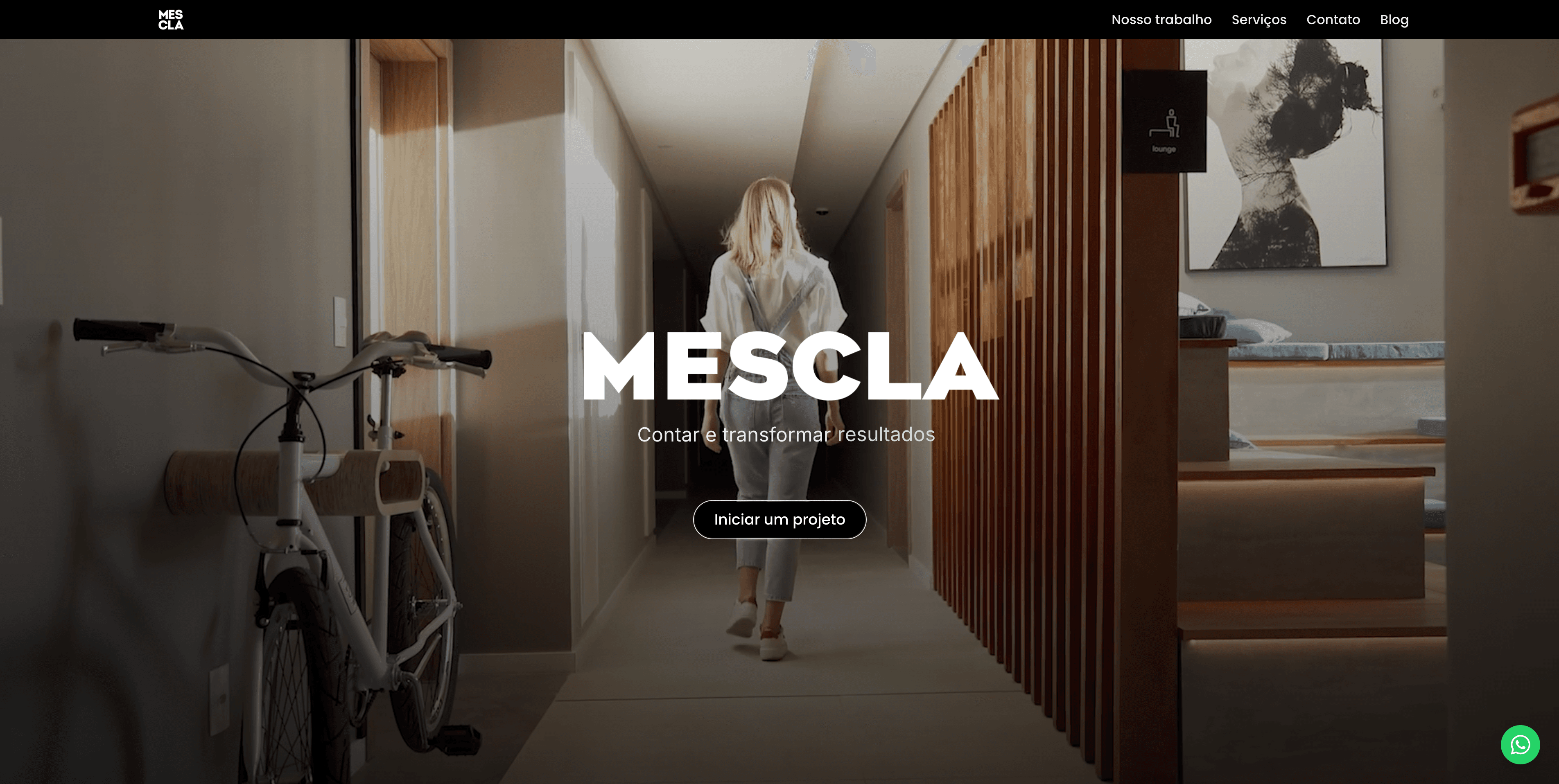Screenshot do website Mescla, produtora audiovisual, apresentando portfólio de produções cinematográficas